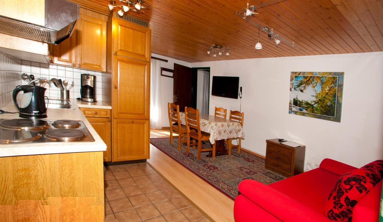 Apartamento Haus Waldheim Grächen Exterior foto