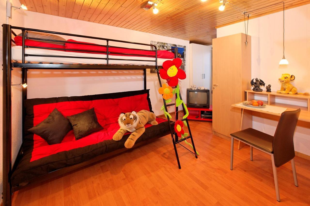 Apartamento Haus Waldheim Grächen Habitación foto